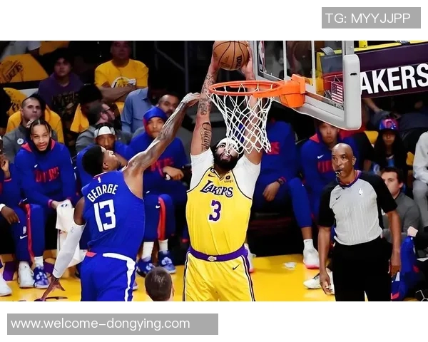 考辛斯警示艾顿勿重蹈覆辙以抱怨影响职业生涯发展